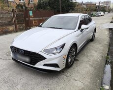 Hyundai Sonata, 2021 il