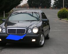 Mercedes E-240, 1998 il