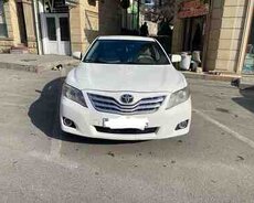 Toyota Camry, 2010 il
