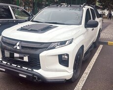 Mitsubishi L200, 2021 il