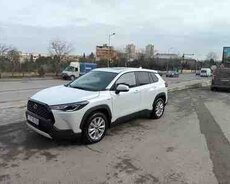 Toyota Corolla Cross, 2025 il