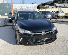 Toyota Camry, 2015 il