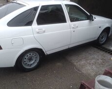 LADA priora, 2012 il