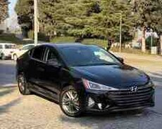 Hyundai Elantra, 2019 il