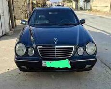 Mercedes E 240, 1999 il
