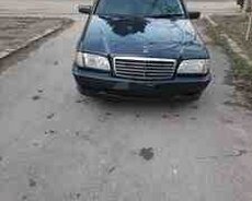 Mercedes C 180, 2000 il