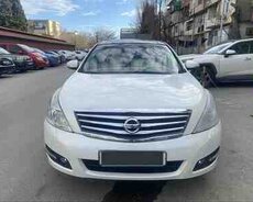 Nissan Teana, 2010 il