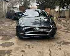 Hyundai Sonata, 2021 il