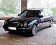 Mercedes E 270, 1999 il