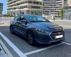 Hyundai Elantra, 2016 il