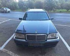 Mercedes C 220, 1998 il