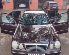 Mercedes E-270 cdi, 2001 il
