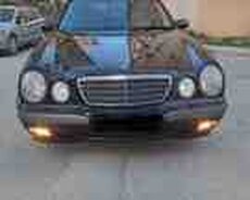 Mercedes E 200, 2000 il