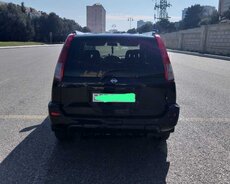 Nissan X Trail, 2001 il