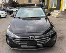 Hyundai Elantra, 2020 il