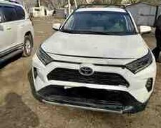 Toyota RAV 4, 2021 il