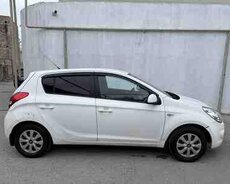 Hyundai i20, 2010 il