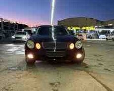 Mercedes E 200, 2005 il