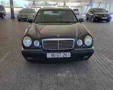 Mercedes E 220, 1999 il