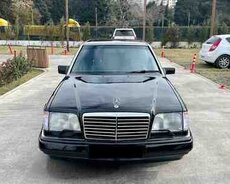 Mercedes E 320, 1994 il