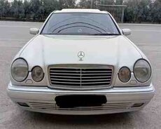 Mercedes E 240, 1999 il