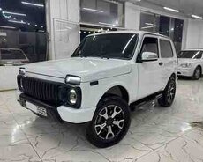 LADA (VAZ) Niva, 2015 il