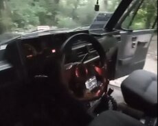 Mitsubishi Pajero, 1990 il