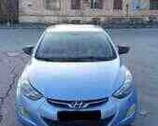 Hyundai Elantra, 2012 il