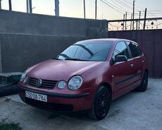 Volkswagen Poli, 2002 il