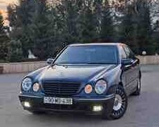 Mercedes E 200, 2000 il