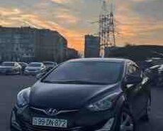 Hyundai Elantra, 2015 il