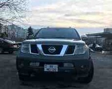 Nissan Pathfinder, 2005 il