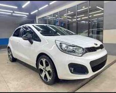 KIA Rio, 2013 год