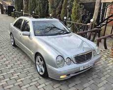 Mercedes E 320, 1999 il