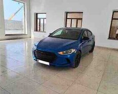 Hyundai Elantra, 2016 il