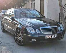 Mercedes E 240, 2002 il