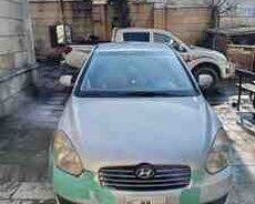 Hyundai Accent, 2010 il