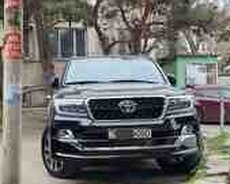 Toyota Land Cruiser, 2010 il