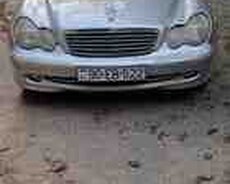 Mercedes C 240, 2001 il