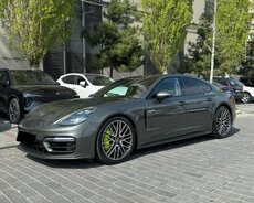 Porsche Panamera 4 E, 2021 il