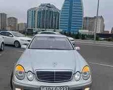 Mercedes E 220, 2005 il