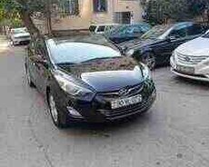 Hyundai Elantra, 2012 il