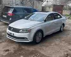 Volkswagen Jetta, 2015 il