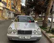 Mercedes E 240, 1998 il