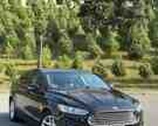 Ford Fusion, 2015 il