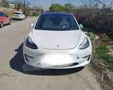 Tesla Model 3, 2024 il