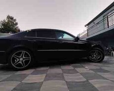 Mercedes E 220, 2005 il