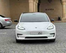 Tesla Model 3, 2023 il