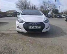 Hyundai Elantra, 2012 il