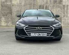 Hyundai Elantra, 2017 il